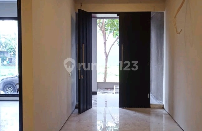 New Modern Citraland House West Surabaya Flood-Free 2