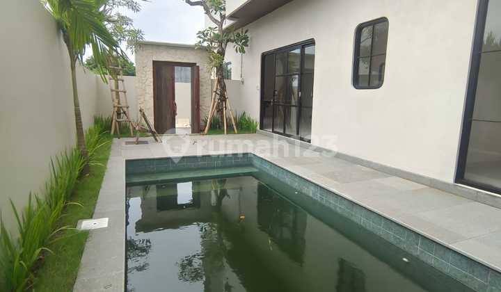 For Sale Villa in Munggu Near Canggu 1