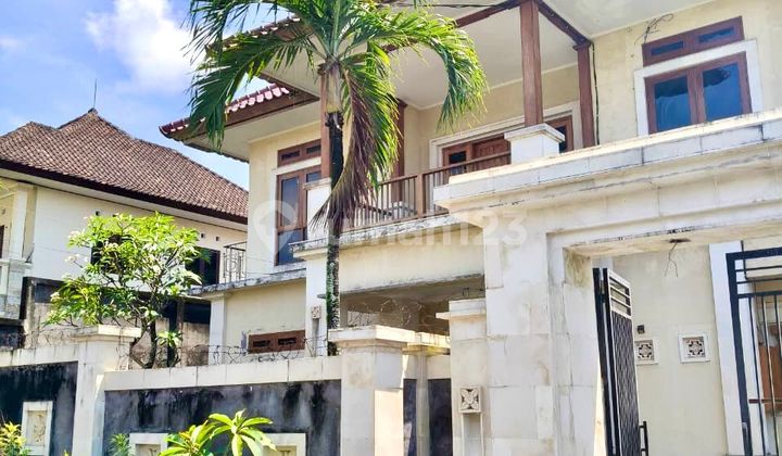 The Coolest and Most Beautiful Villa in Nusa Dua, Bali The Coolest and Most Beautiful Villa in Nusa Dua, Bali