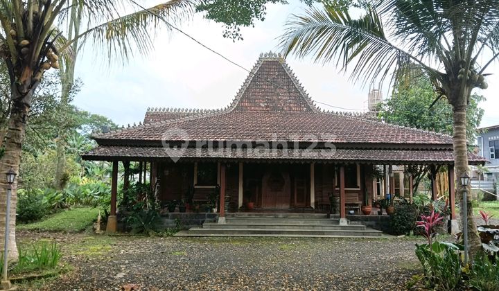 Beautiful Joglo Villa Cimande Near Toll Exit Beautiful Joglo Villa Cimande Near Toll Exit