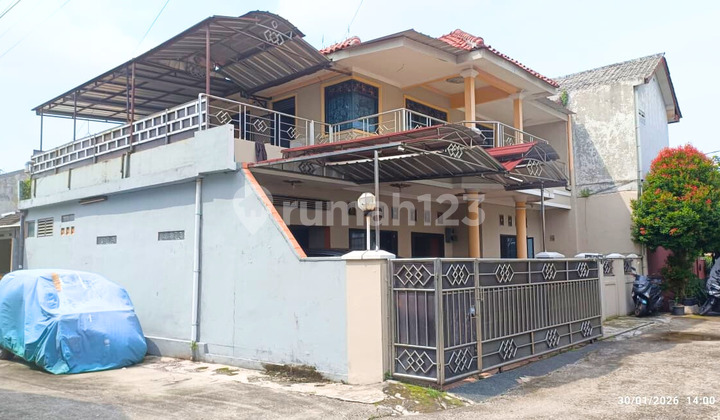Rumah 2 Lantai di Depok, Nego, Lokasi Strategis, SHM