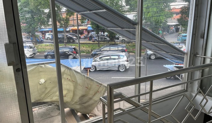 Ruko Strategis di Cipinang - Siap Pakai!