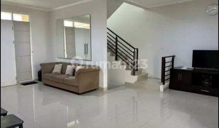 2-Story House in Summarecon Bekasi - Semi-Furnished, Move-In Ready 2
