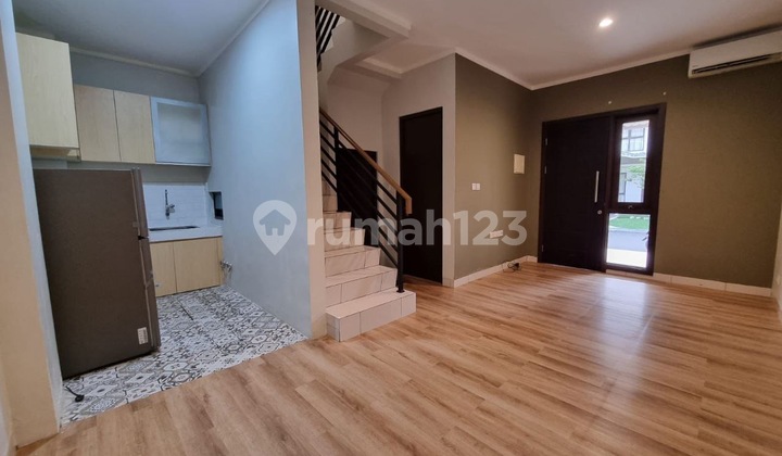 2-Storey House in Summarecon Bekasi - Premium Residence, Semi-Furnished! 2