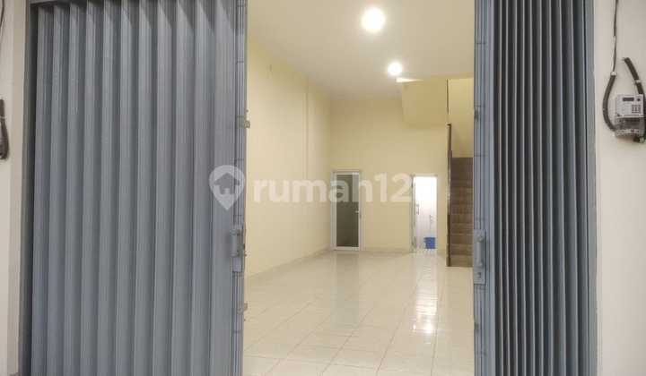 2-Story Shop House in Central Rawalumbu Area! 2