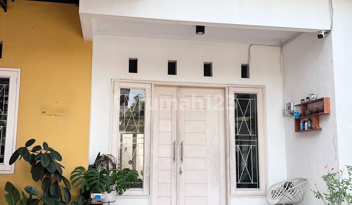 Rumah 2 Lantai Furnished Siap Huni! di Jatinranggon Kota Bekasi 2