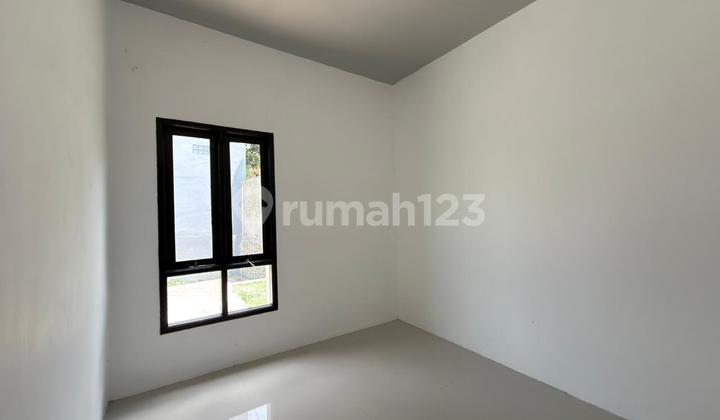 Dijual Cepat Rumah Ciwaru Lingkungan Asri dan Strategis 2