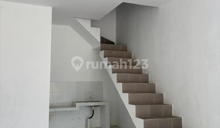 New Shop House in Cibiru Area, Bandung, Prime Location on Main Road Side 2