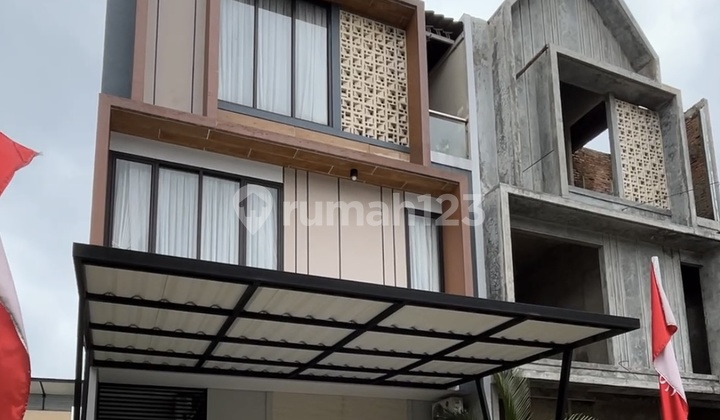 Rumah Cluster Exclusive Sangat Strategis di Pejaten Raya Rumah Cluster Exclusive Sangat Strategis di Pejaten Raya