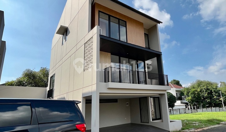 Premium Minimalist Modern Design House, Very Strategic 2