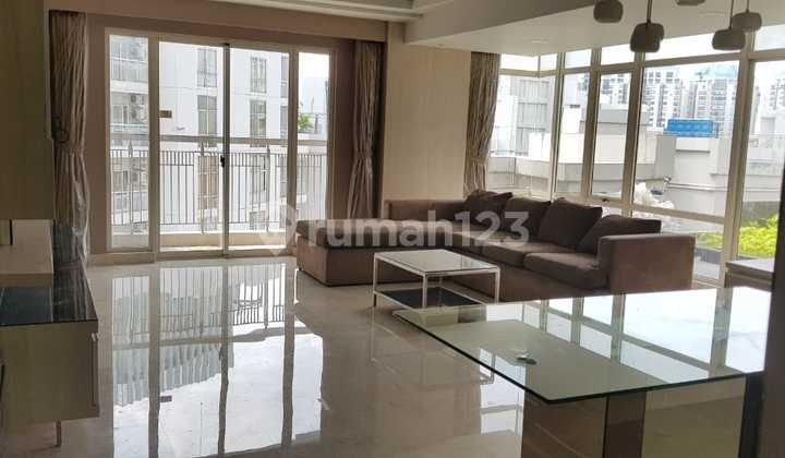 For Rent Royal Mediterania Apartment 3 Bedroom 2