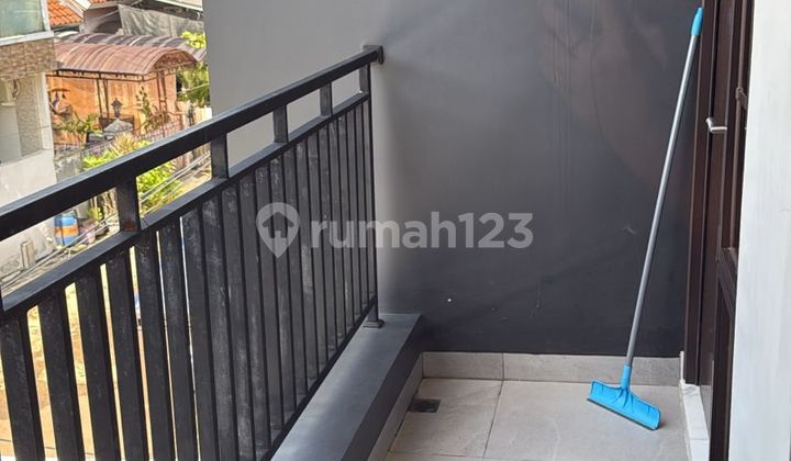 Baru Renov Regensi Melati Mas BSD 2