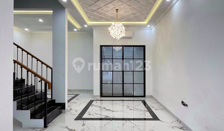 Rumah Baru Modern Dalam Cluster Akses Strategis di Jagakarsa 2