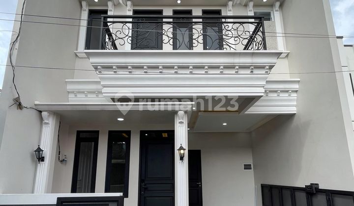 New Minimalist Modern House in Jagakarsa, South Jakarta