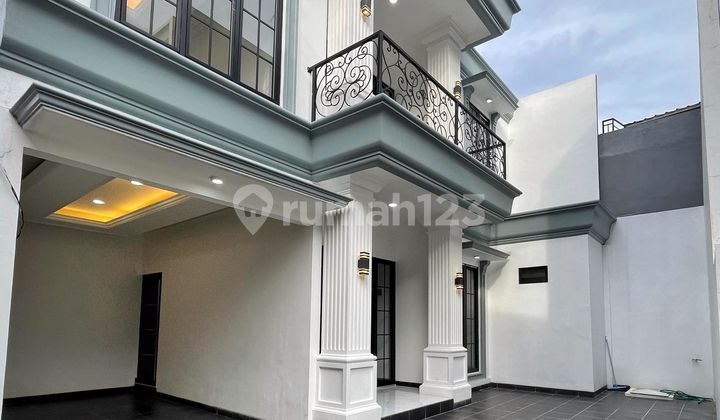 Modern New House in a Cluster in Jagakarsa, South Jakarta