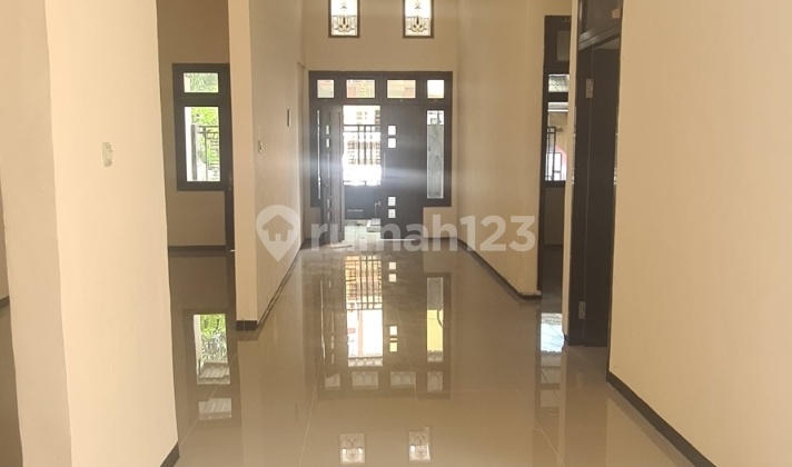 Ready-to-Occupy House Puri Teratai Sidoarjo City Ready-to-Occupy House Puri Teratai Sidoarjo City