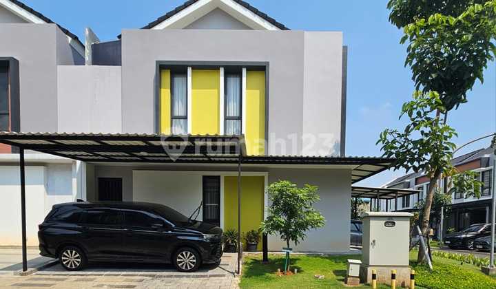 Semi-Furnished Corner House Ready to Occupy