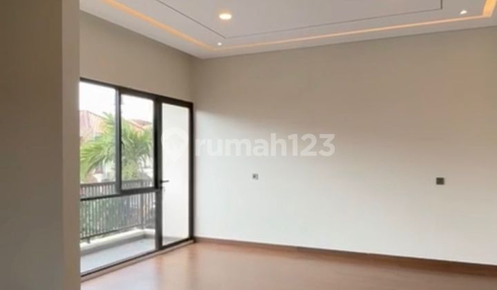 Rumah Baru Hook Kelapa Gading 2,5 Lantai | 4+1 KT | Siap Huni | Gading Pelangi Rumah Baru Hook Kelapa Gading 2,5 Lantai | 4+1 KT | Siap Huni | Gading Pelangi