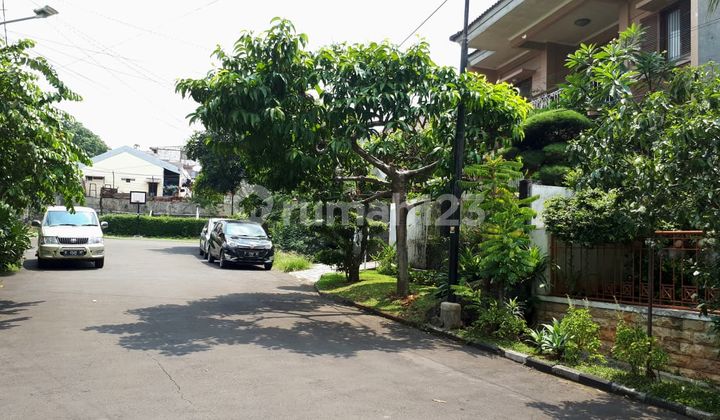 Rumah Asri Bintaro Jaya Sektor 2 Lt256 SHM Dekat Stasiun & Tol