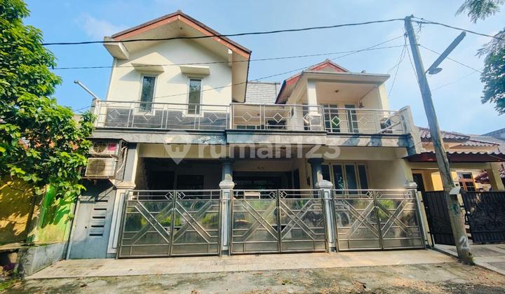 Rumah dengan Rooftop Dijual Butuh Uang 6 Kamar di Sawangan Depok