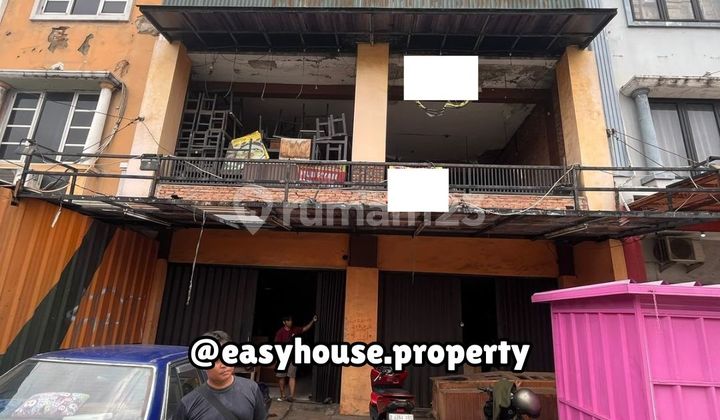 Price Drop For Sale By Auction, Two-Storey Shophouse Former Restaurant in Bintara, Bekasi (Can Be AJB) 2
