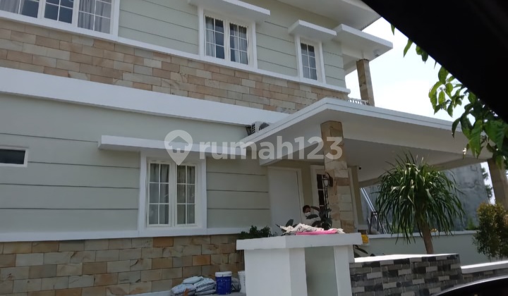 Rumah 2 Lantai Hook Royal Residence Monticello 1