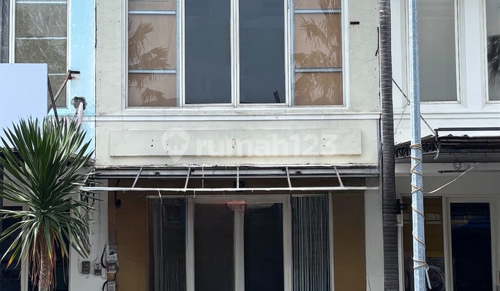 2-Storey Commercial House Biz Home Pakuwon City Ready to Use - East Surabaya 1
