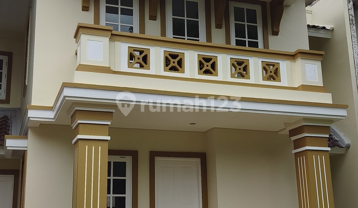 Rumah Dijual Depan Taman Dillegenda Wisata Baru Renovasi 2