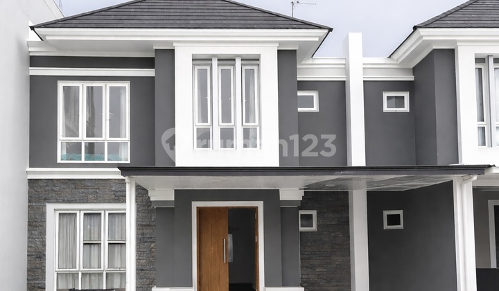 Rumah di Cluster Favorit Kota Wisata Dijual Cepat