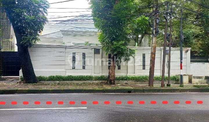 Menteng - Rumah Bagus. Strategi. SHM. LT 754 M2. Dijl Cimahi. Menteng. Jakarta Pusat 2