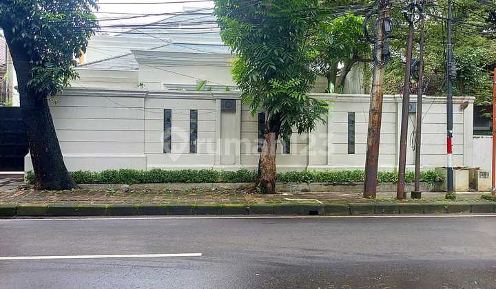 Menteng - Rumah Bagus. Strategi. SHM. LT 754 M2. Dijl Cimahi. Menteng. Jakarta Pusat