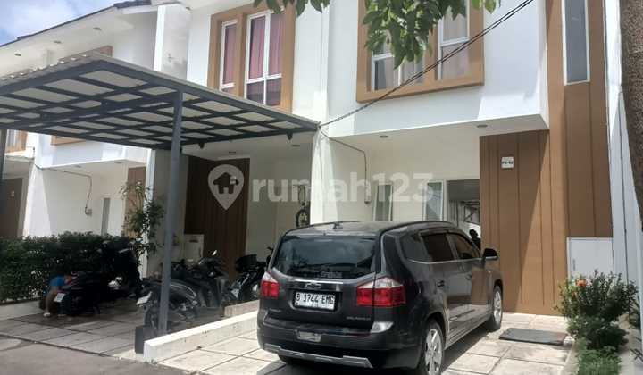 Rumah Disewakan Dekat dengan Sumarecon Bekasi