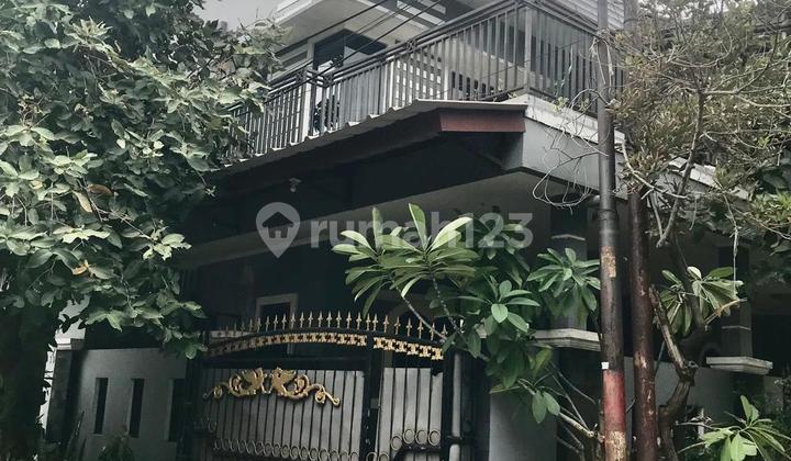 Dijual Rumah 2 Lantai Lokasi Strategis 2