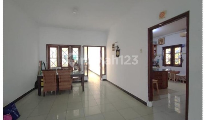 Rumah 2 Lantai Dibawah NJOP di Mampang Prapatan, Jakarta Selatan