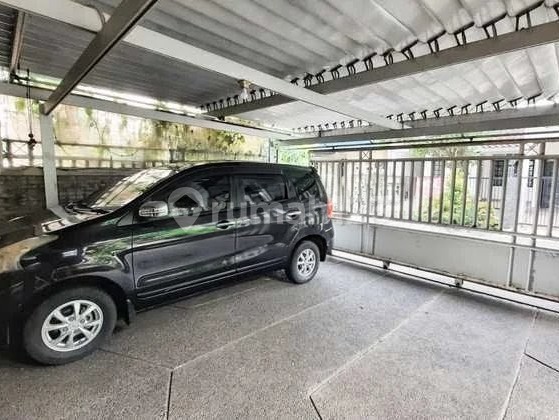 Rumah 2 Lantai di Komplek Vila Delima, Lebak Bulus, Jakarta Selatan