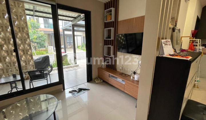 Rumah Furnished Siap Huni di Cluster Carson Gading Serpong Hoek