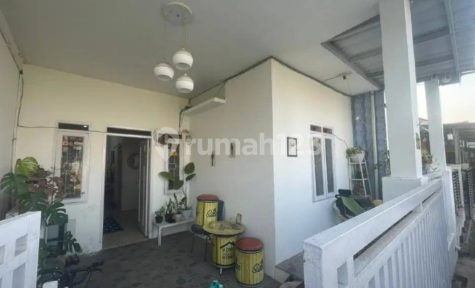 Rumah Siap Huni Lokasi Strategis Murah SHM Jual Cepat 2