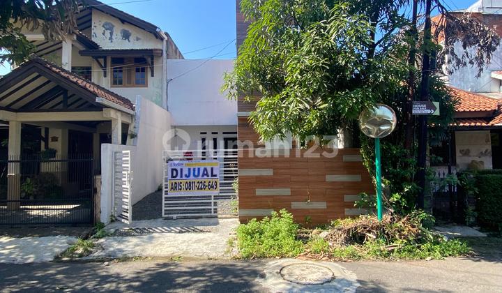 Affordable 2-Story House with Strategic Location in Sayap Sukanagara Antapani, Bandung City 2