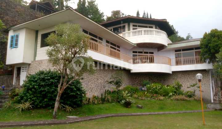 Villa Dijual Villa Dijual