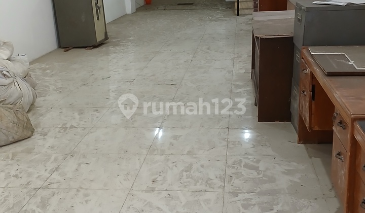 Shop House for Rent 2