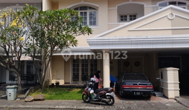 Rumah Mewah 2Lt,Letak Strategis,Dkt Akses Tol