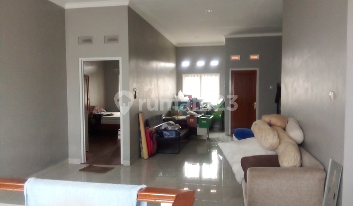 Rumah, 2 Lantai, Siap Huni Rumah, 2 Lantai, Siap Huni