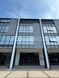 Pik - Ruko Soho Ebony 8 X 15, 4 Floors