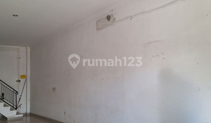 For Rent: Ready-to-Use Shop House on Main Road, Bojongsoang Area 2