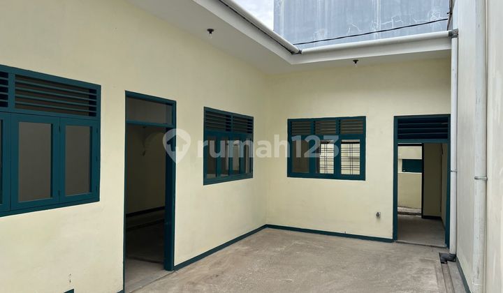 Disewakan Ruko/Ruang Usaha Mainroad Daerah Cibadak