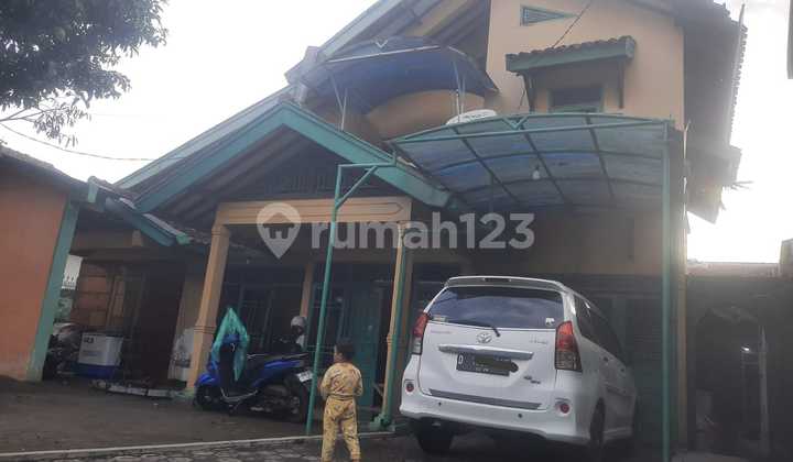 For Sale: House Plus 2 Small Shops as a Package in Cijambe Ujungberung Area