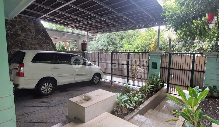 Asri and Spacious House in Tanjung Mas Raya, South Jakarta 2