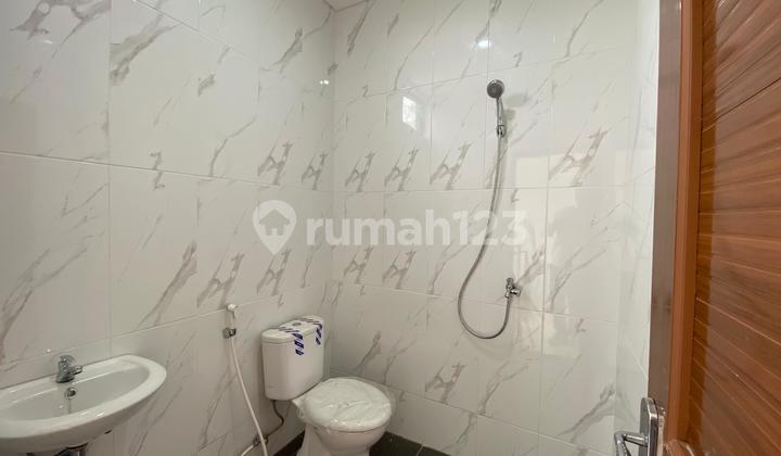 Rumah Baru View Danau, Tanpa DP, Free Biaya2 di Cluster Cilodong 2