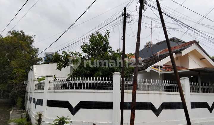 Rumah Hook Murah Siap Huni di Wisma Permai 2