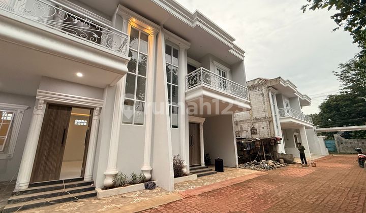 Rumah Mewah Cikeas Cibubur 2 Lantai Pinggir Jalan Dekat Tol 2